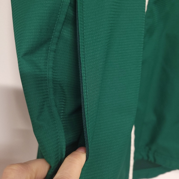 MEN ADIDAS OUTDOOR CLIMAPROOF WATER PROOF BREATHABLE JACKET HOODED GREEN - Picture 3 of 12